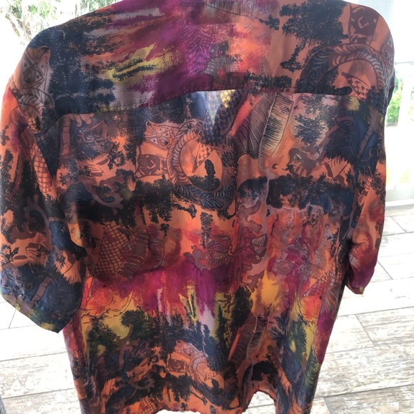 Men’s Vintage Silk Button Down - Picture 3 of 4